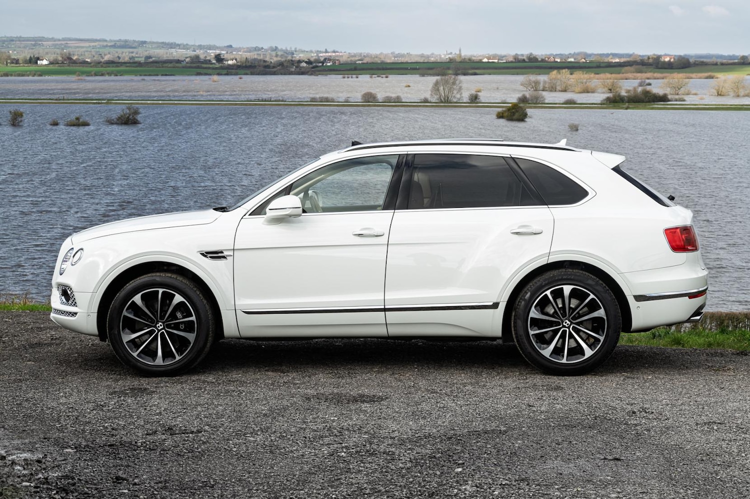 Used Bentley Bentayga 2017 for sale - 77622942: Photo 5