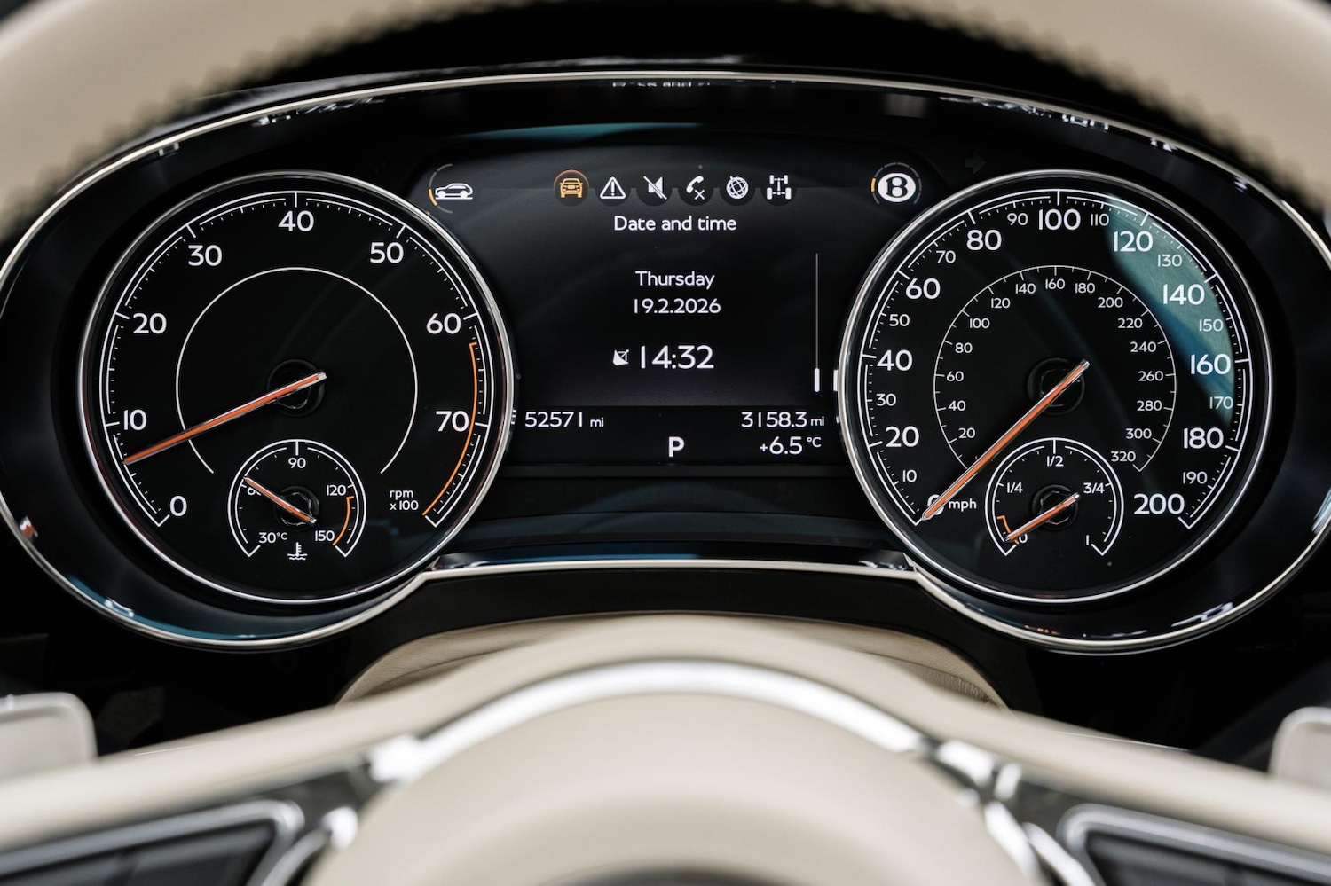 Used Bentley Bentayga 2017 for sale - 77622942: Photo 61