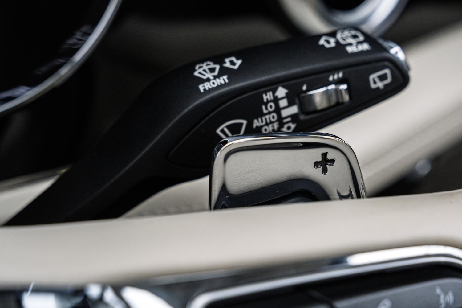 Used Bentley Bentayga 2017 for sale - 77622942: Photo 69