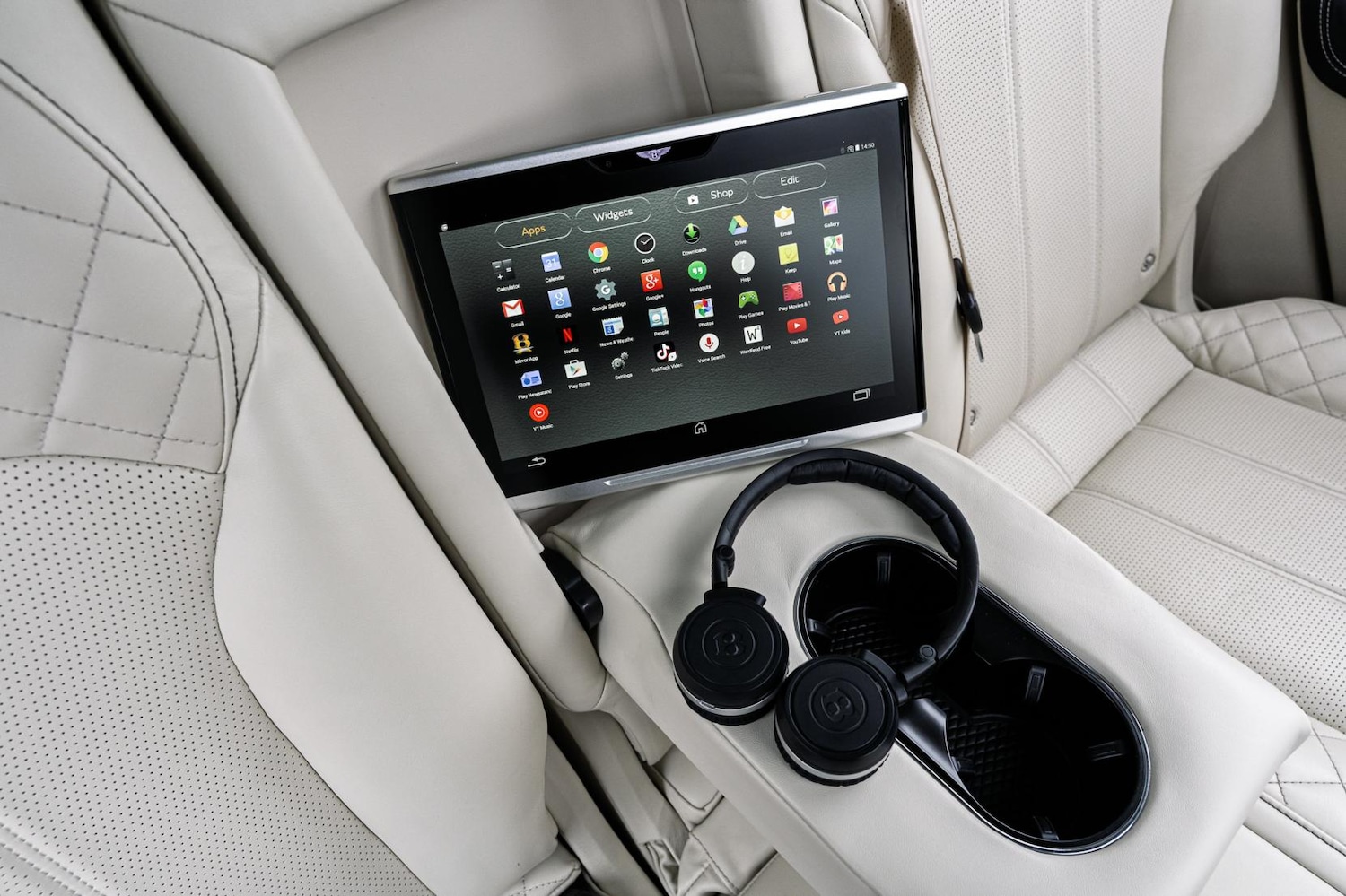 Used Bentley Bentayga 2017 for sale - 77622942: Photo 81