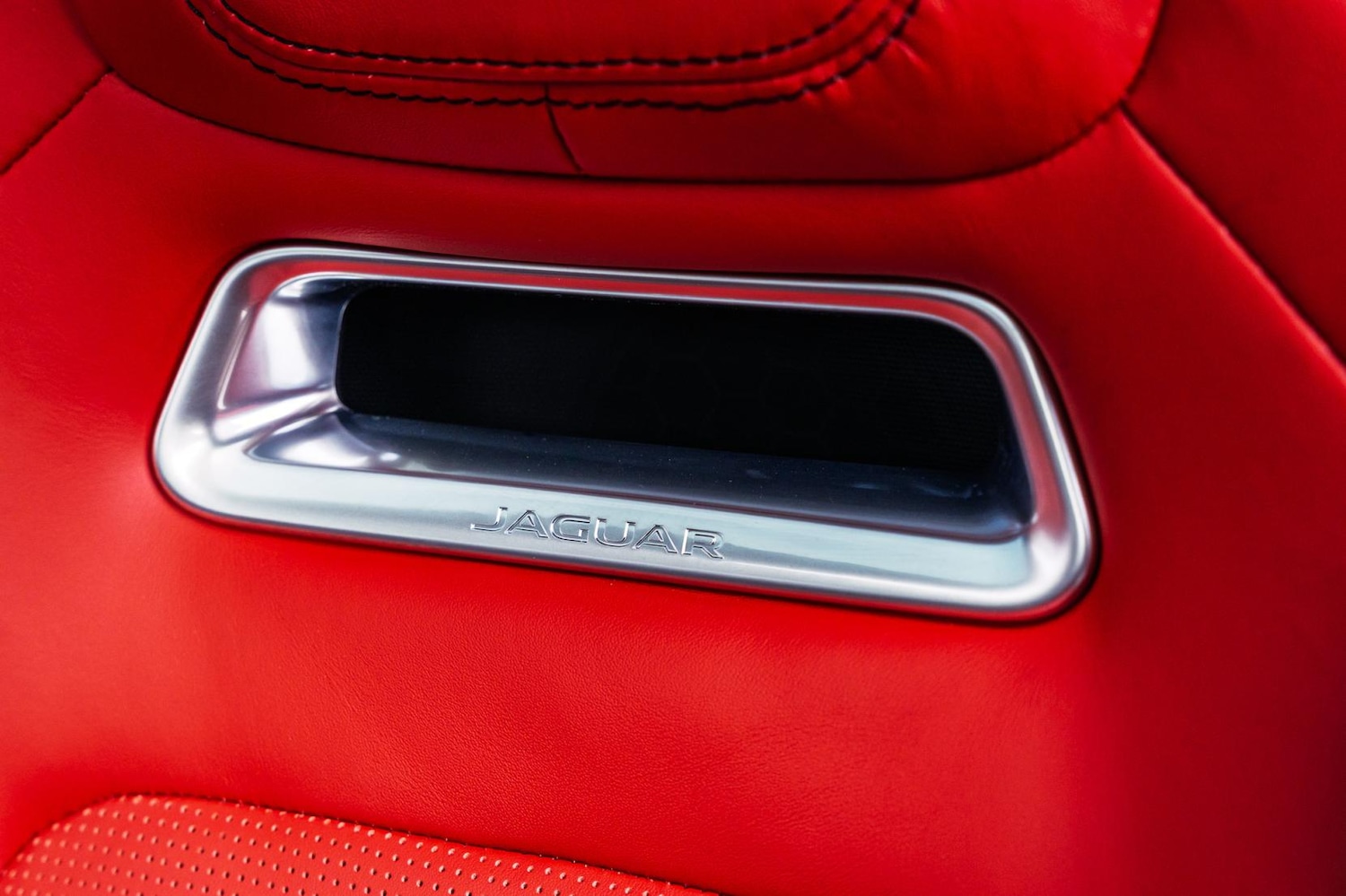 Used Jaguar F-Type 2017 for sale - 77536396: Photo 47