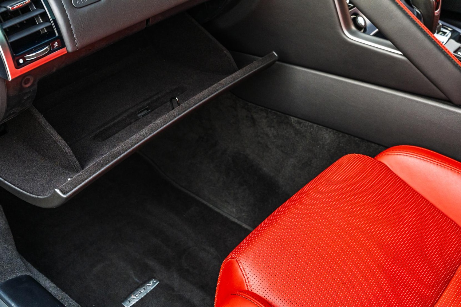 Used Jaguar F-Type 2017 for sale - 77536396: Photo 48