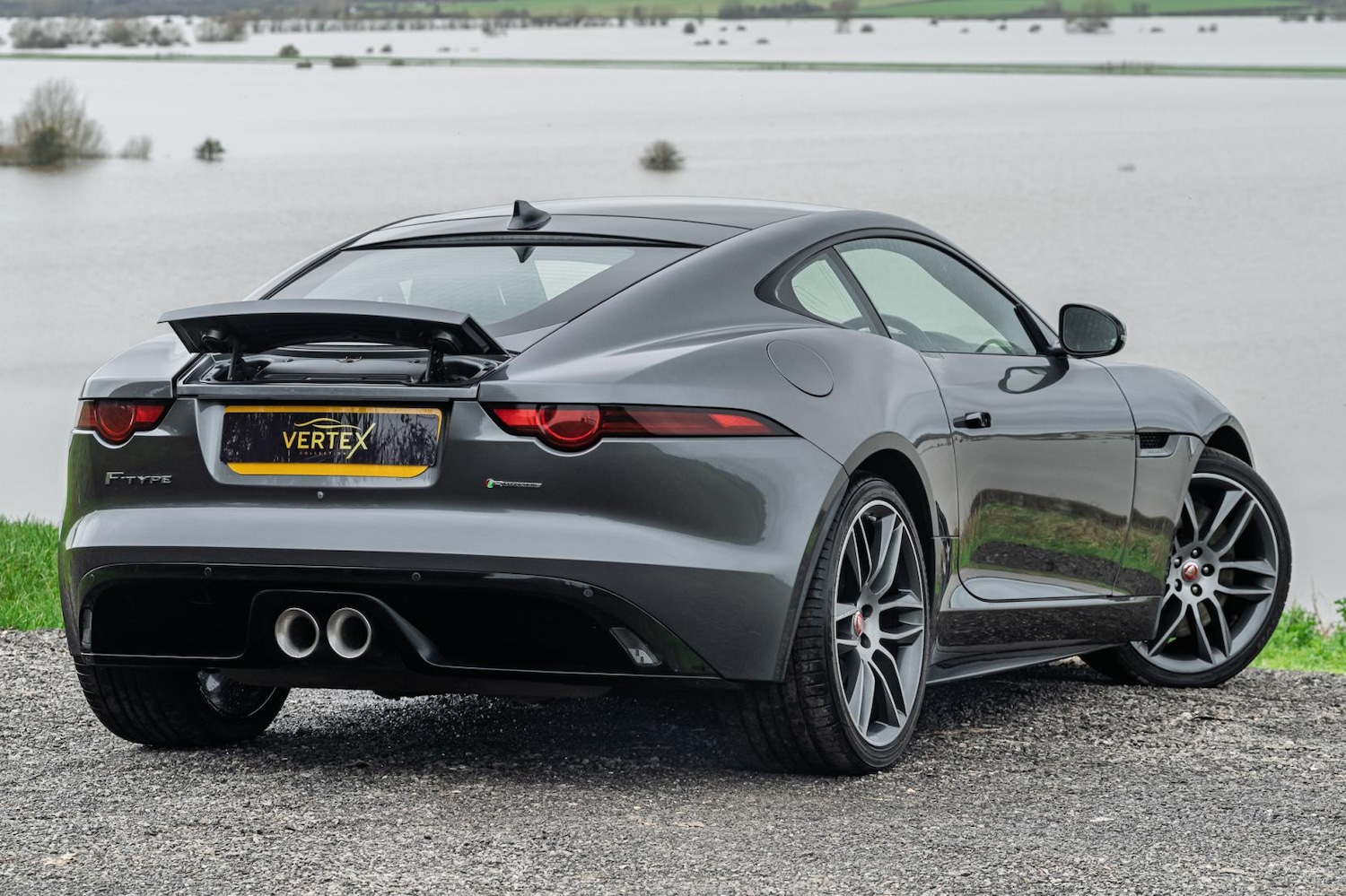 Used Jaguar F-Type 2017 for sale - 77536396: Photo 8