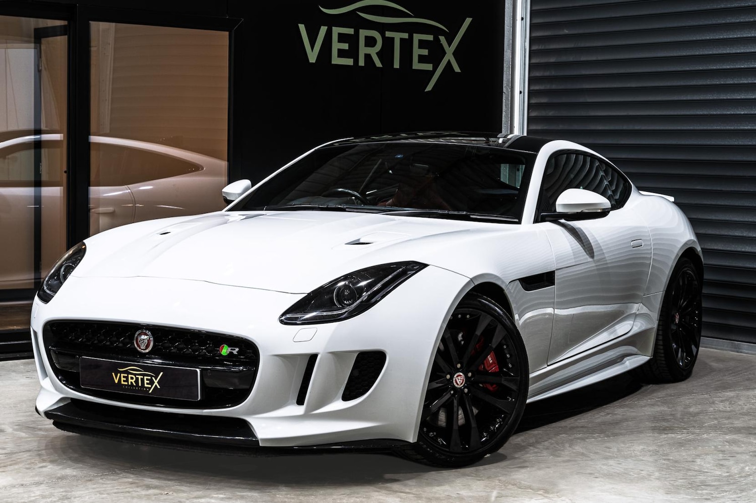 Used Jaguar F-Type 2016 for sale - 76521256: Photo 19