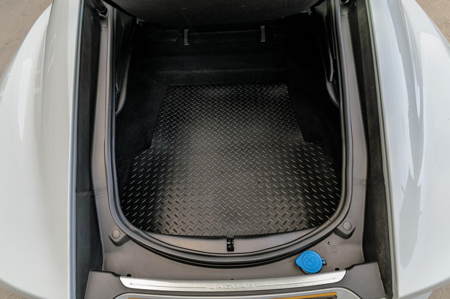 Used Jaguar F-Type 2016 for sale - 76521256: Photo 33