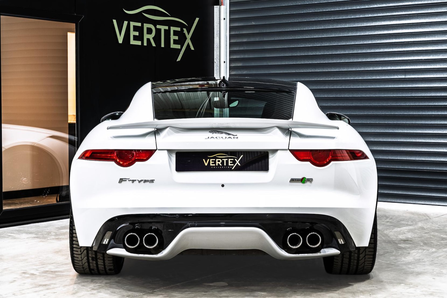 Used Jaguar F-Type 2016 for sale - 76521256: Photo 4