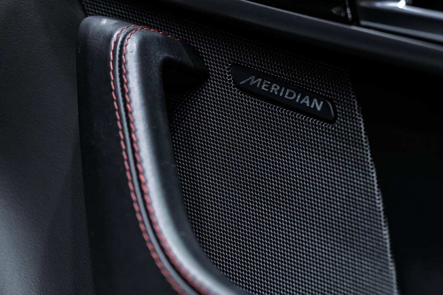 Used Jaguar F-Type 2016 for sale - 76521256: Photo 71