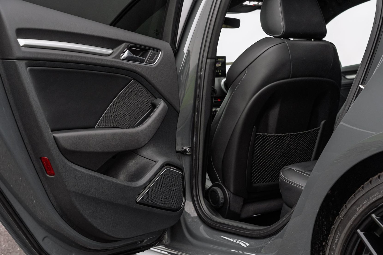 Used Audi S3 2018 for sale - 77210689: Photo 11