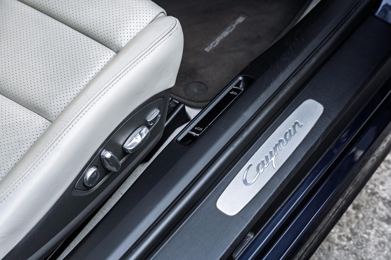 Used Porsche Cayman 2013 for sale - 78099748: Photo 42