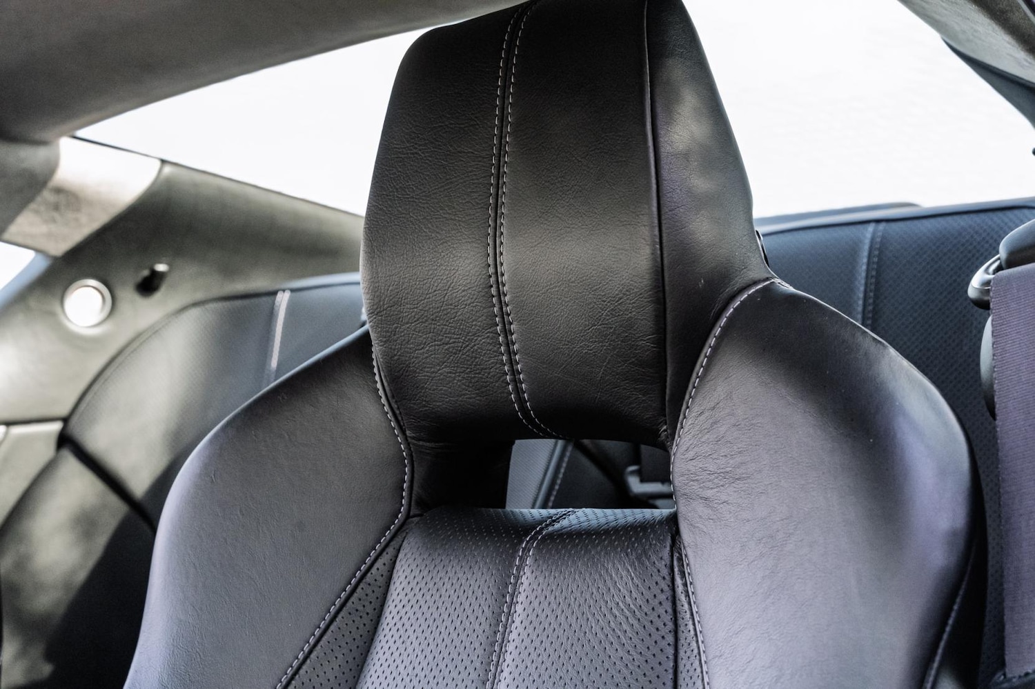 Used Aston Martin DB9 2008 for sale - 77891847: Photo 49