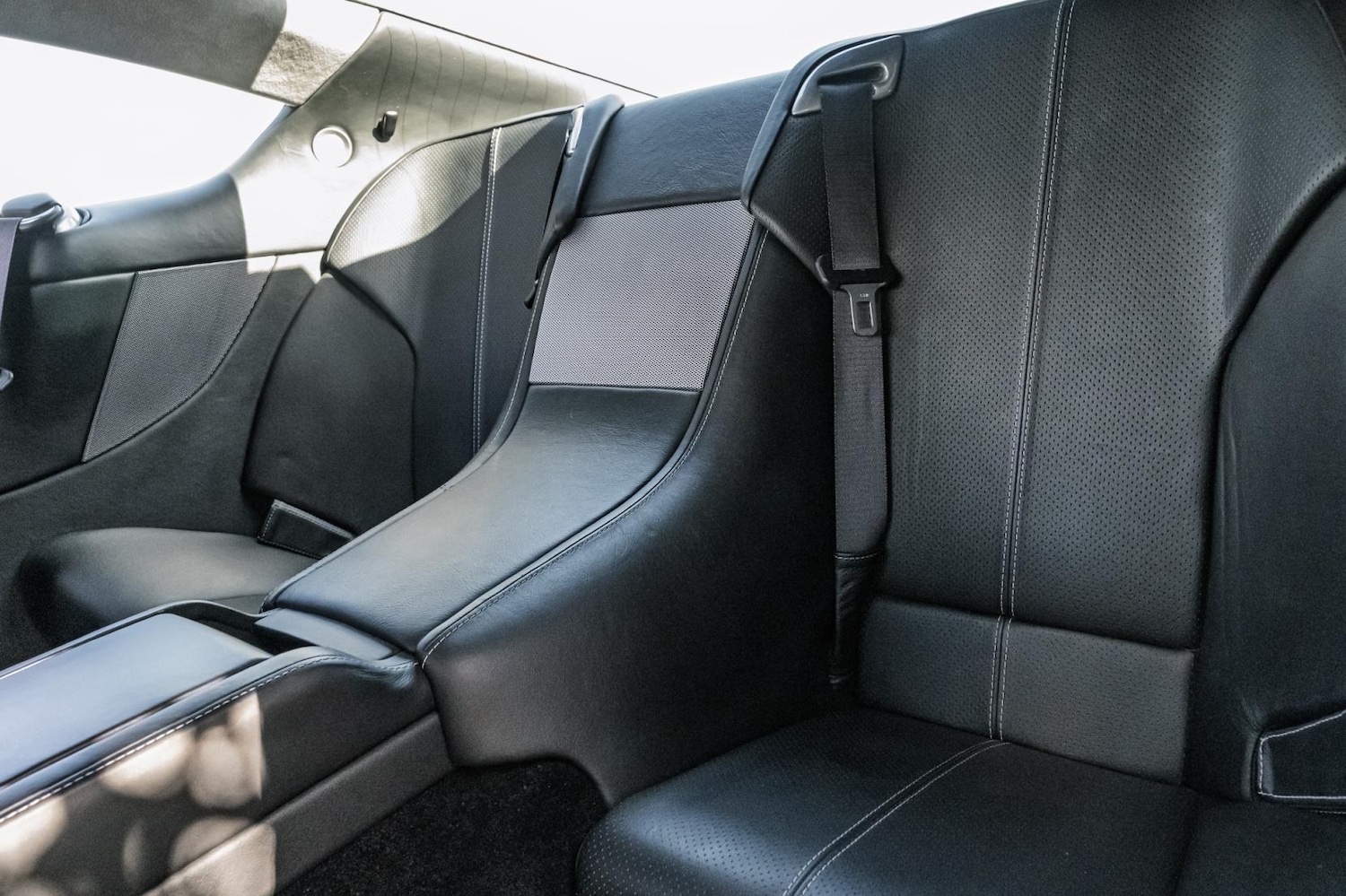 Used Aston Martin DB9 2008 for sale - 77891847: Photo 51