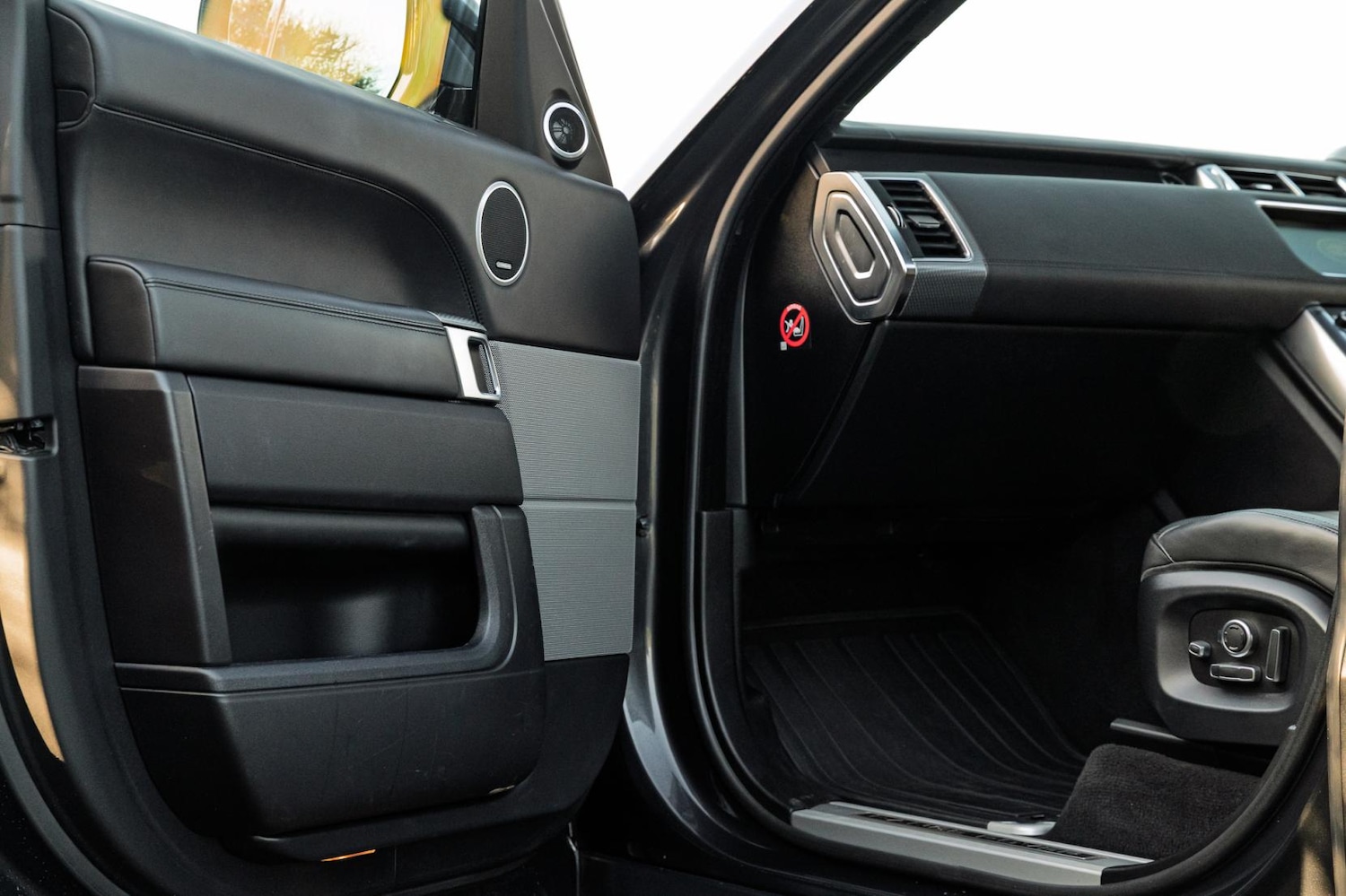 Used Land Rover Range Rover Sport 2017 for sale - 77026203: Photo 28