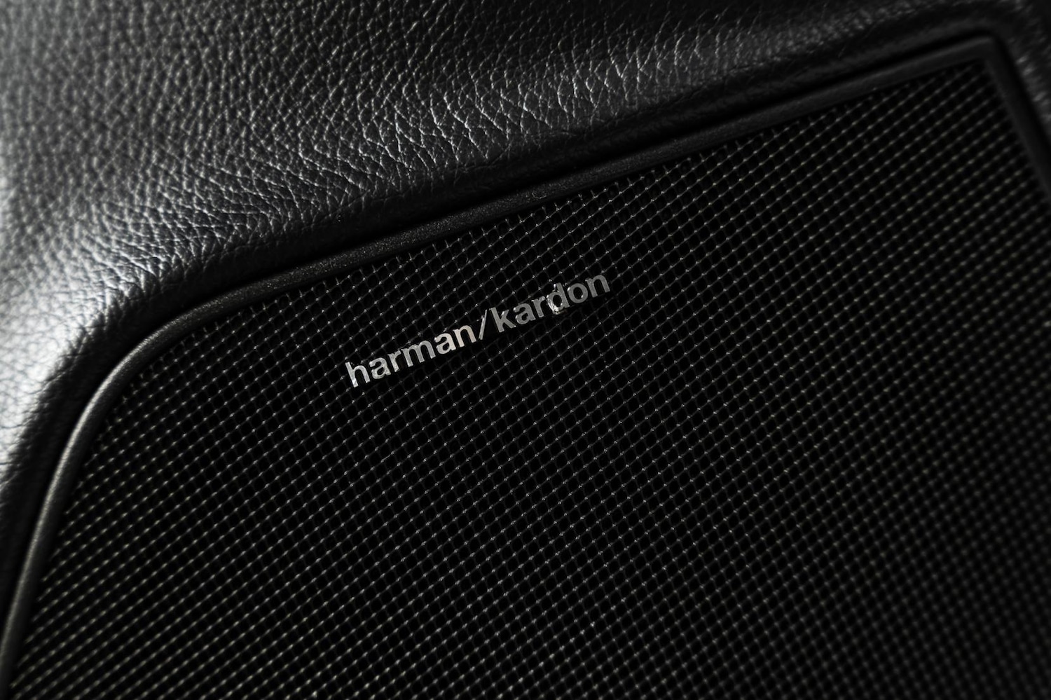 Used Mercedes-Benz C Class 2013 for sale - 76534332: Photo 54