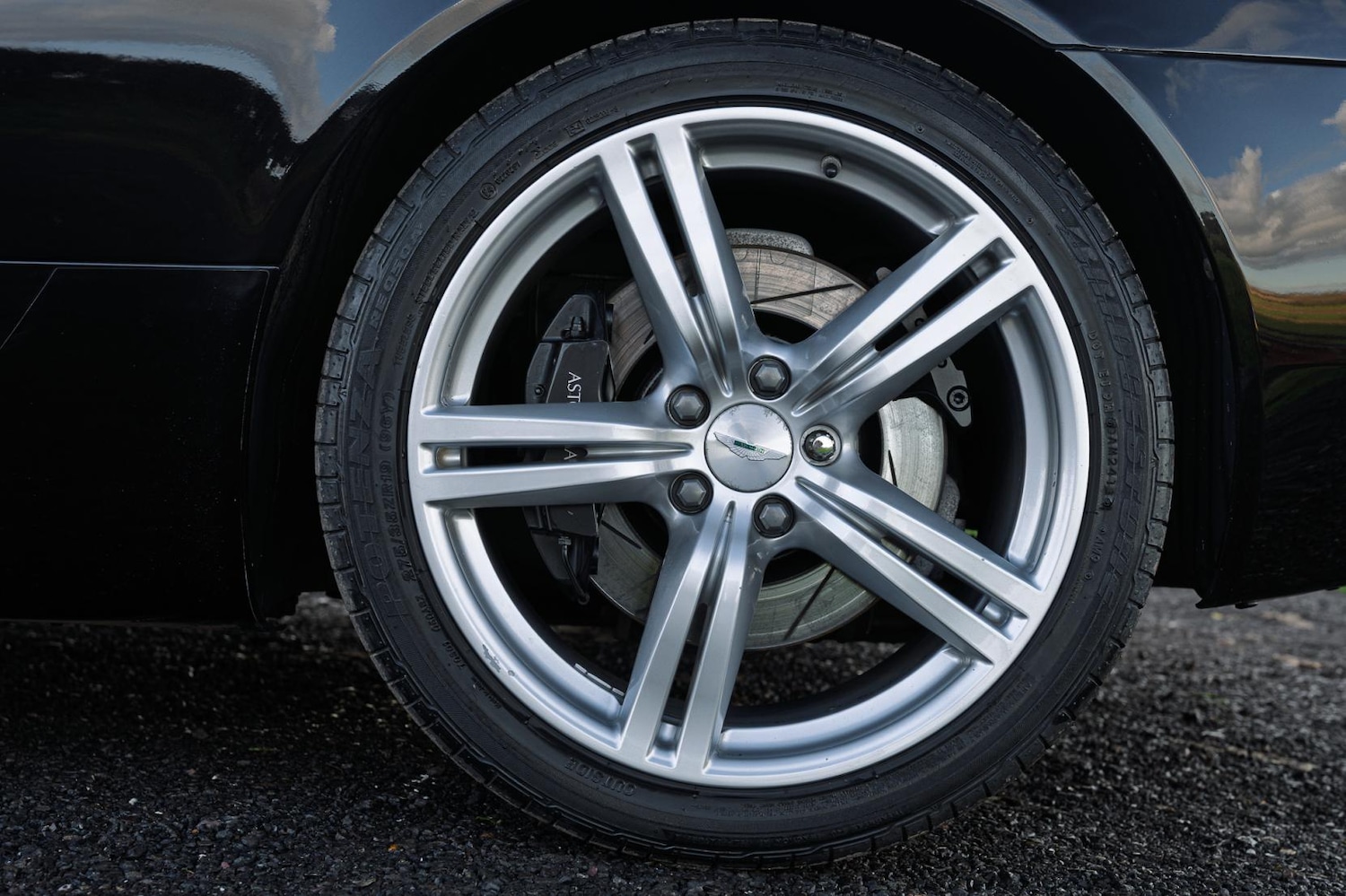 Used Aston Martin DB9 2008 for sale - 77170704: Photo 27