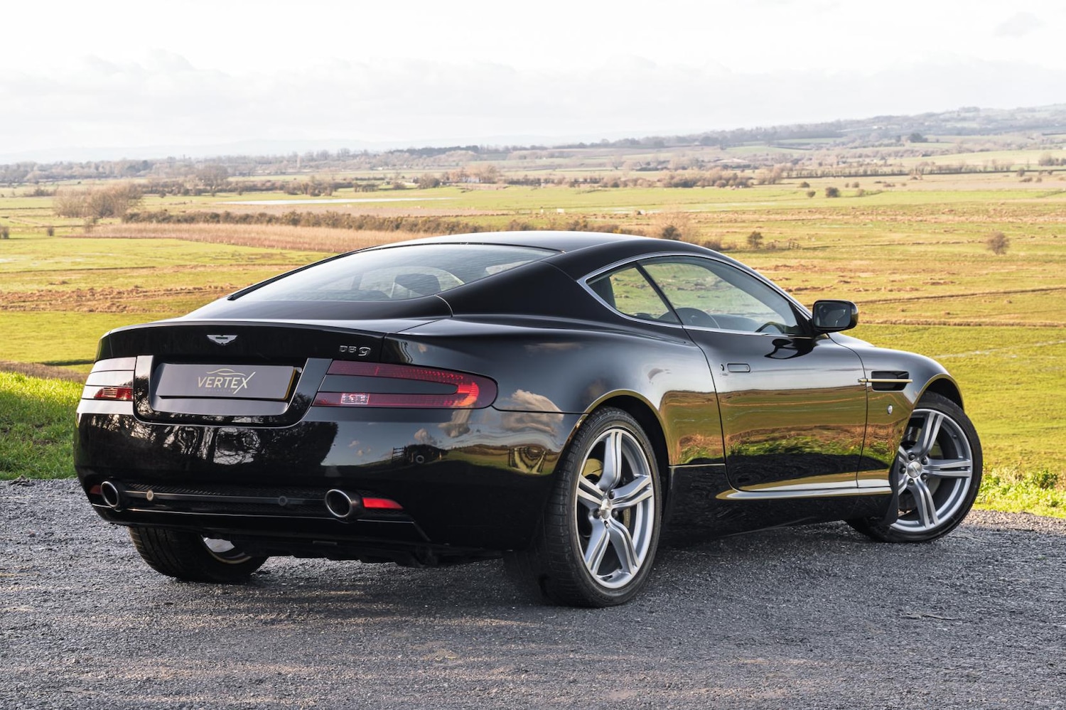 Used Aston Martin DB9 2008 for sale - 77170704: Photo 3