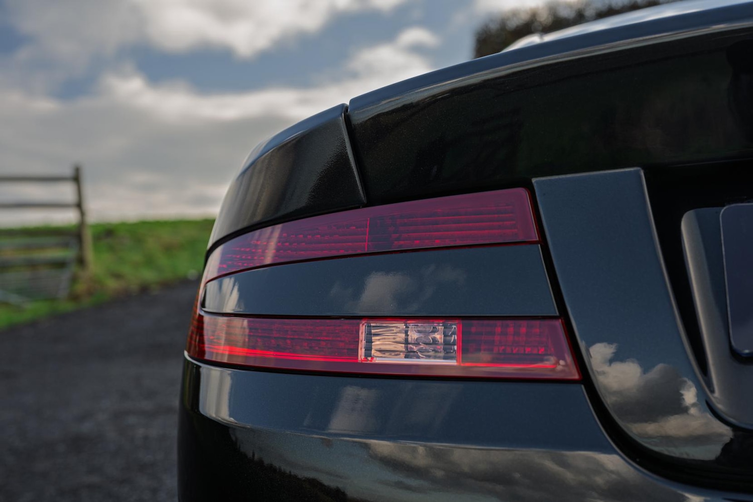 Used Aston Martin DB9 2008 for sale - 77170704: Photo 31