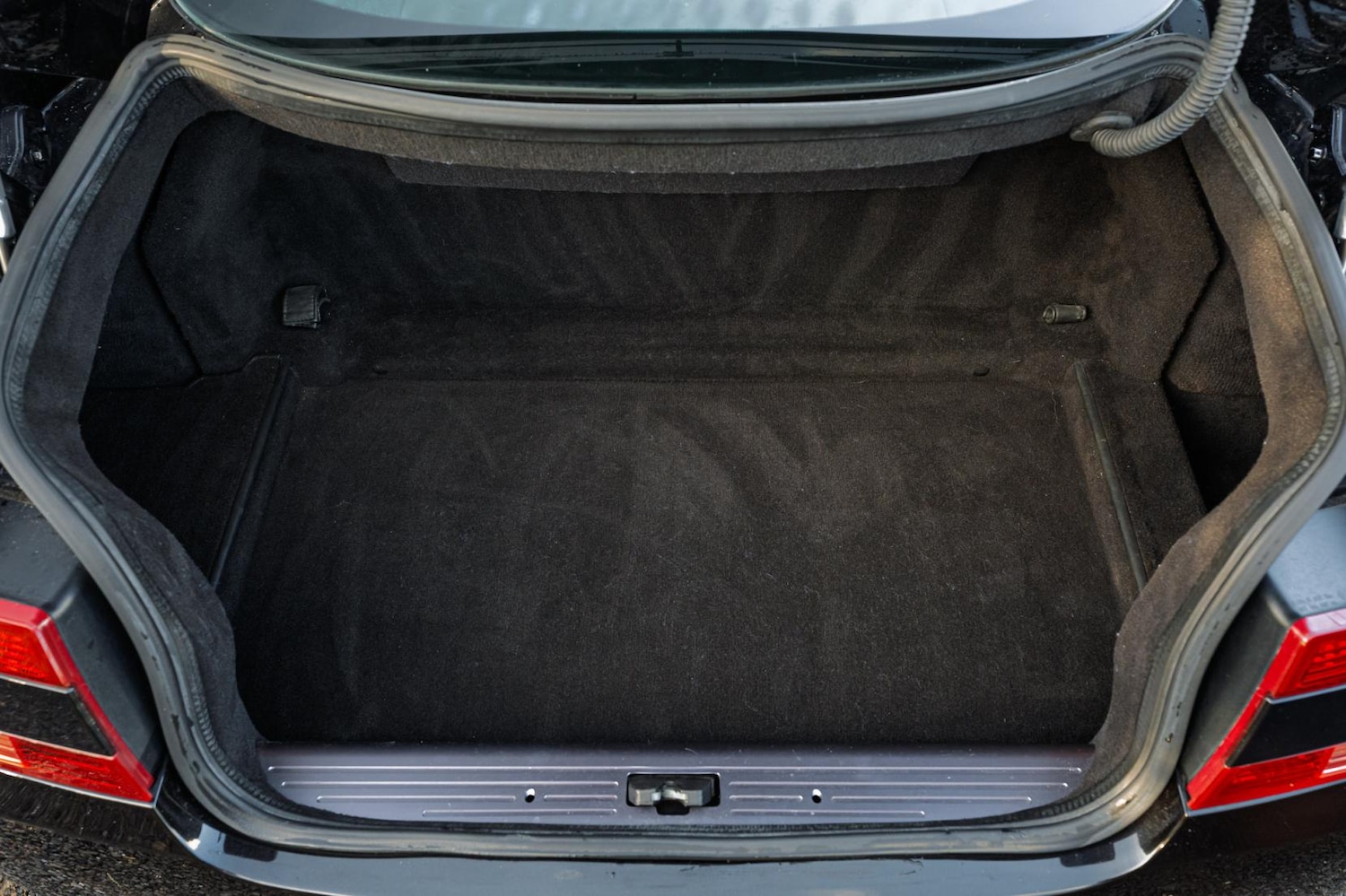 Used Aston Martin DB9 2008 for sale - 77170704: Photo 37