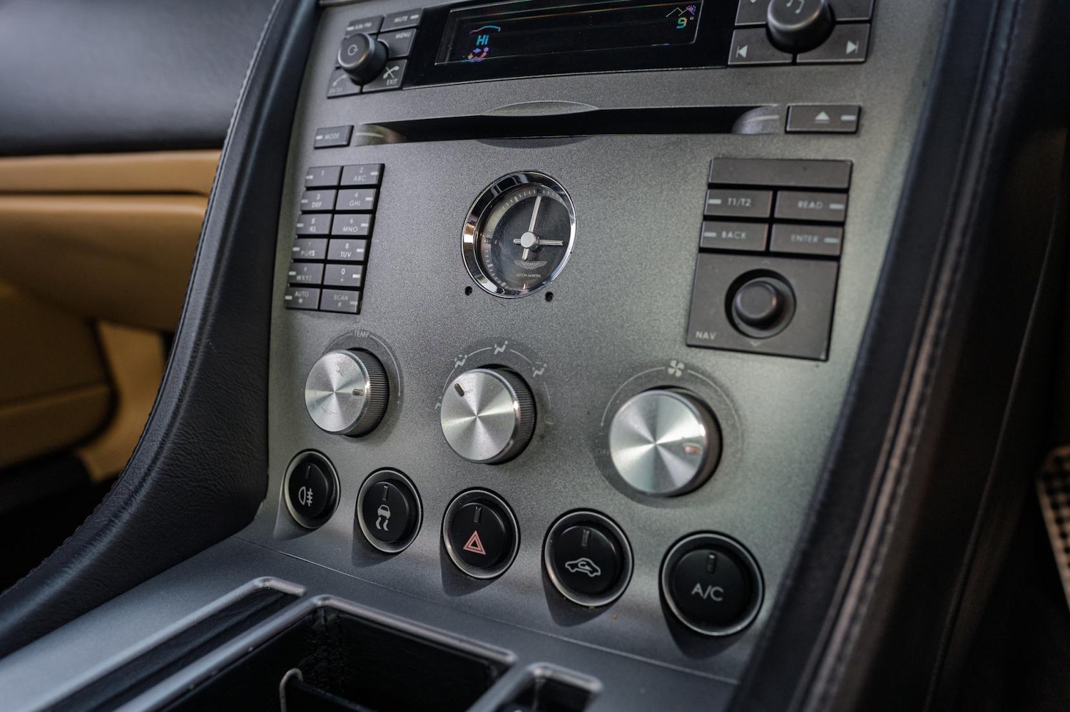 Used Aston Martin DB9 2008 for sale - 77170704: Photo 47