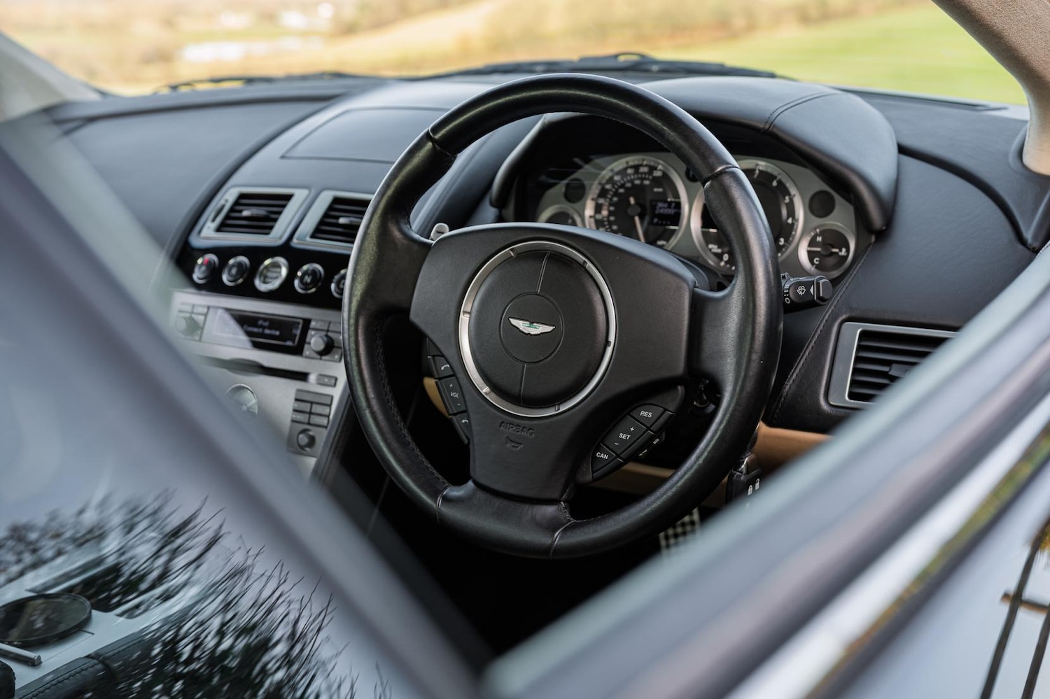 Used Aston Martin DB9 2008 for sale - 77170704: Photo 51