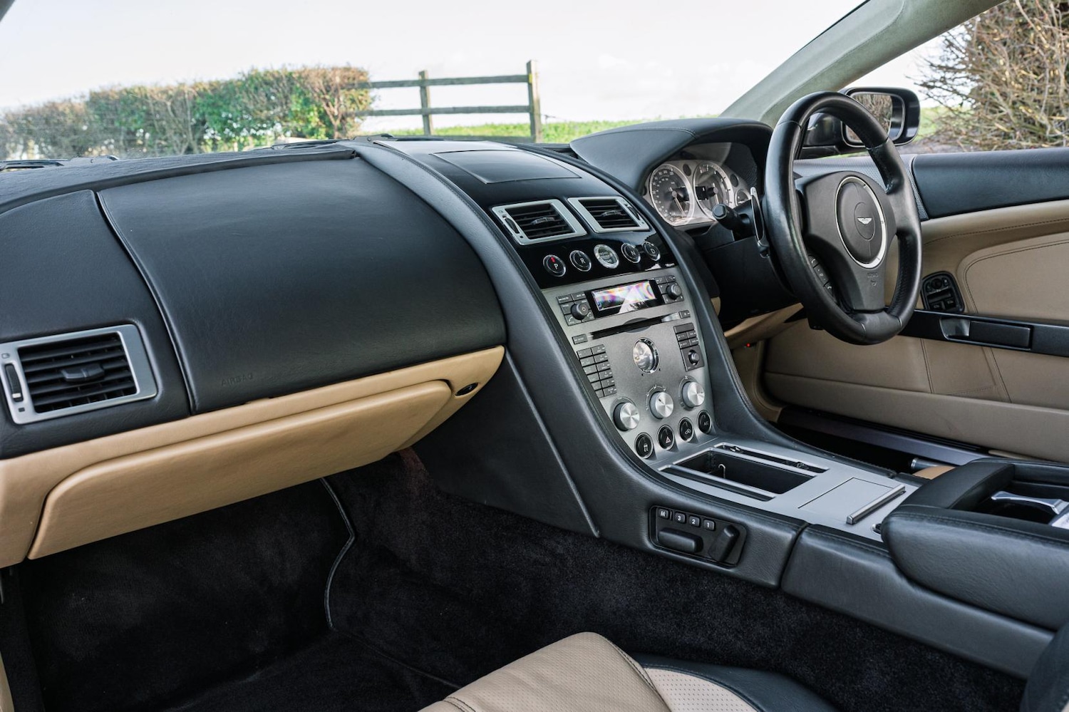 Used Aston Martin DB9 2008 for sale - 77170704: Photo 53