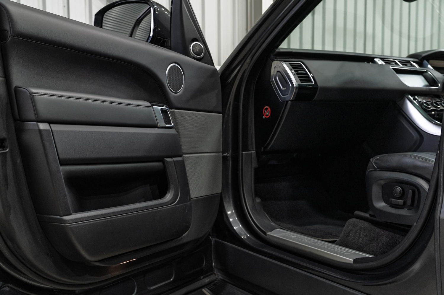 Used Land Rover Range Rover Sport 2017 for sale - 76796741: Photo 35