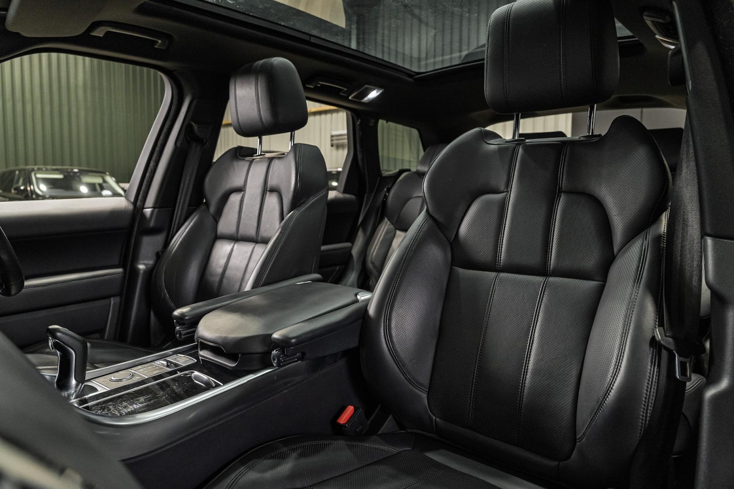 Used Land Rover Range Rover Sport 2017 for sale - 76796741: Photo 37