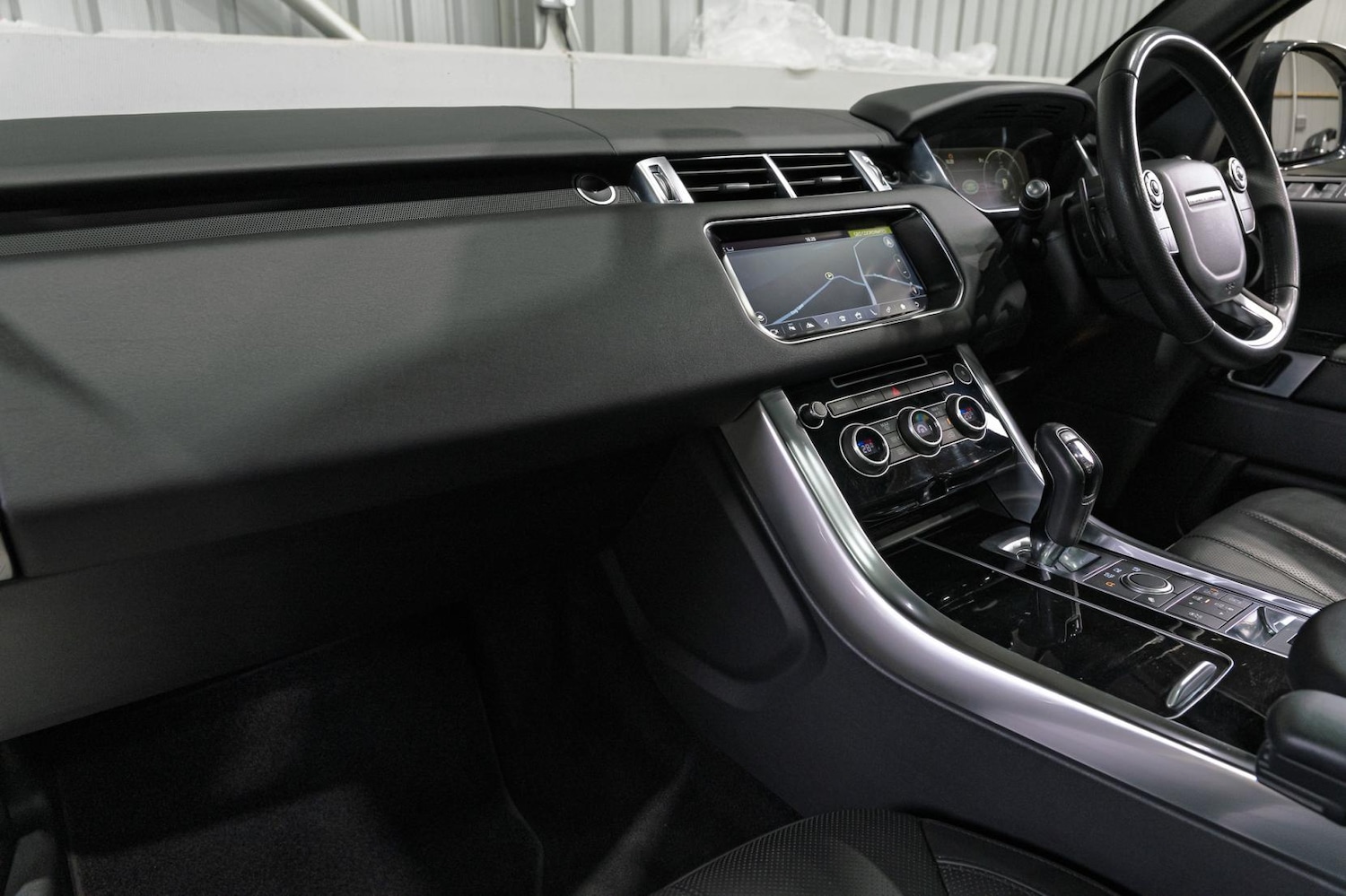 Used Land Rover Range Rover Sport 2017 for sale - 76796741: Photo 38