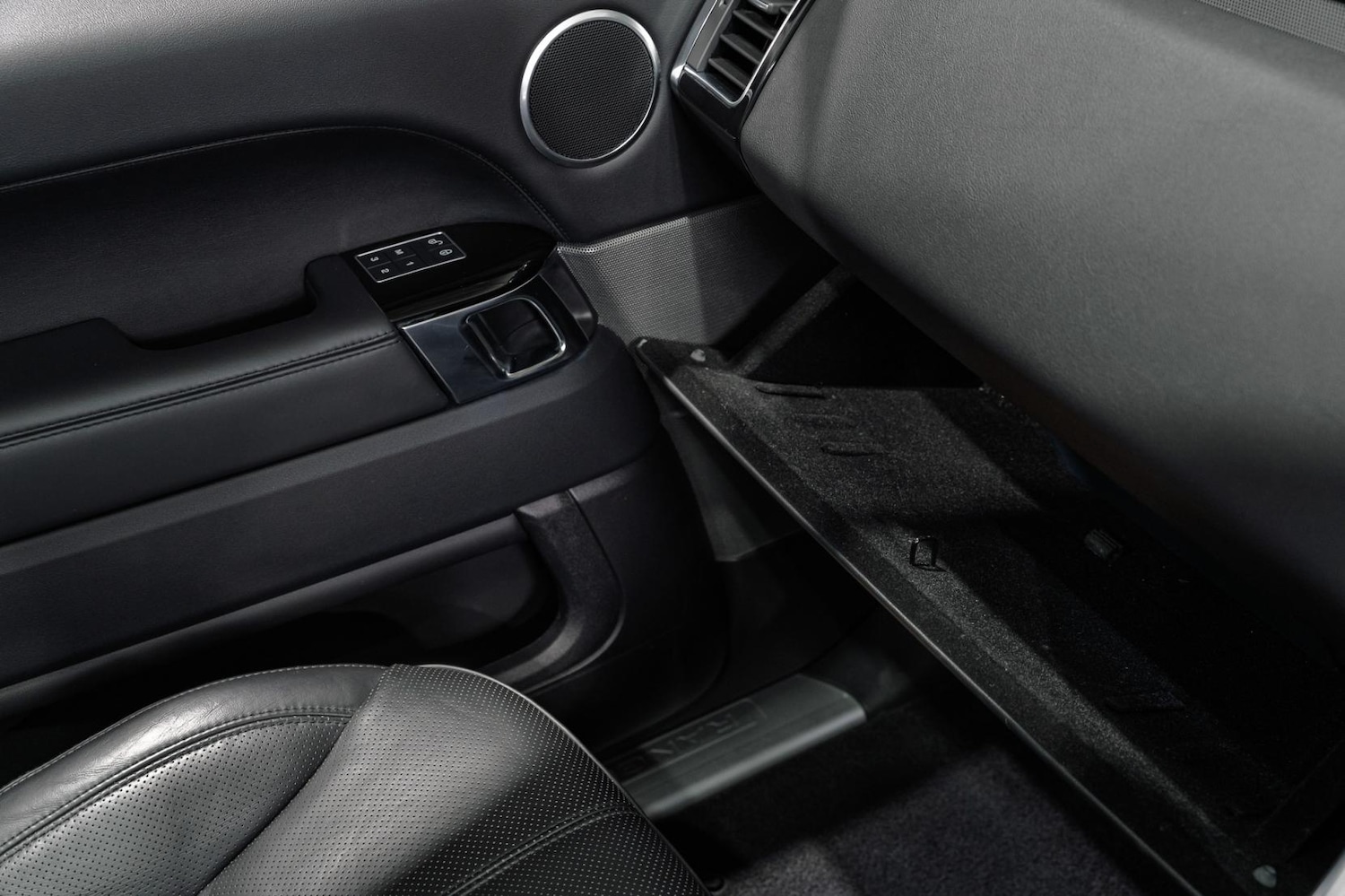 Used Land Rover Range Rover Sport 2017 for sale - 76796741: Photo 43