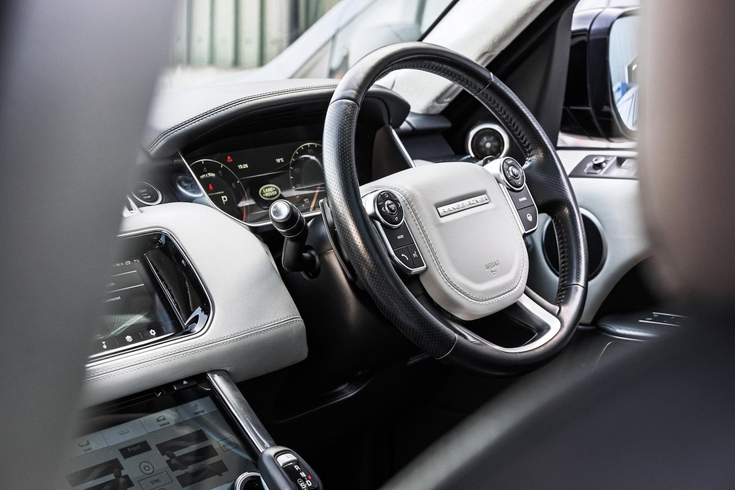 Used Land Rover Range Rover Sport 2015 for sale - 78170030: Photo 43