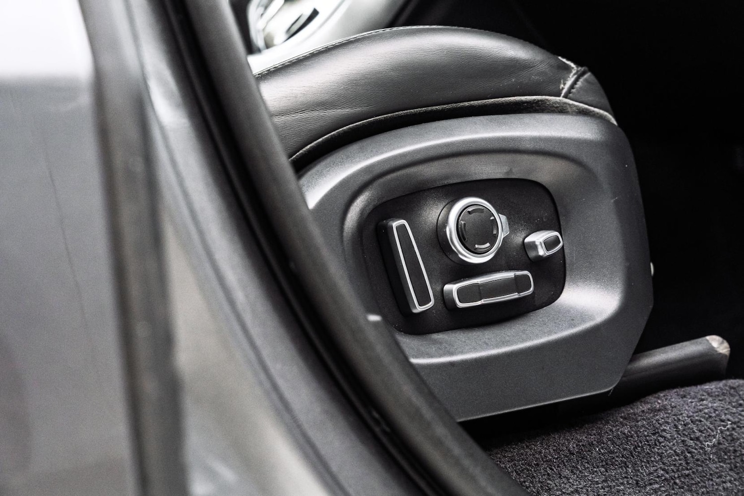 Used Land Rover Range Rover Sport 2015 for sale - 78170030: Photo 65