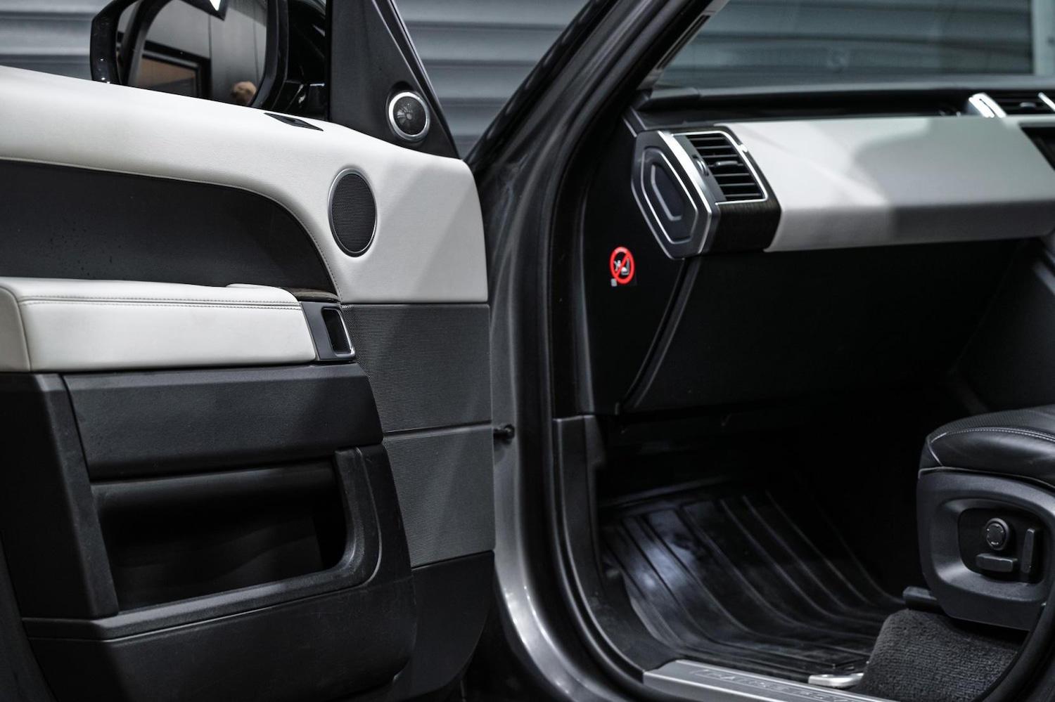 Used Land Rover Range Rover Sport 2016 for sale - 76897356: Photo 26