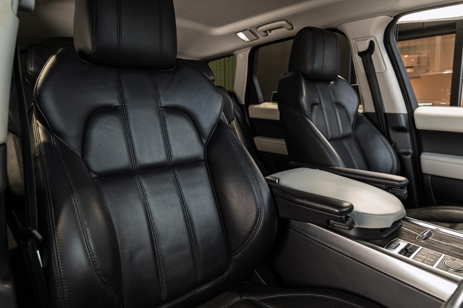 Used Land Rover Range Rover Sport 2016 for sale - 76897356: Photo 42