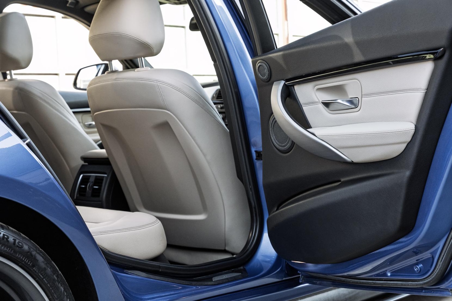 Used BMW 3 Series 2016 for sale - 78067629: Photo 43