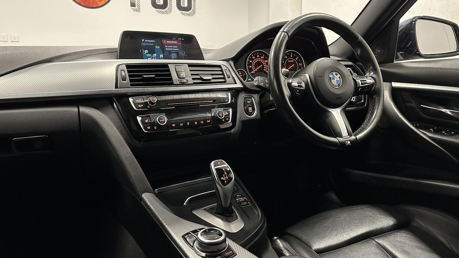 Used BMW 3 Series 2017 for sale - 77107944: Photo 2