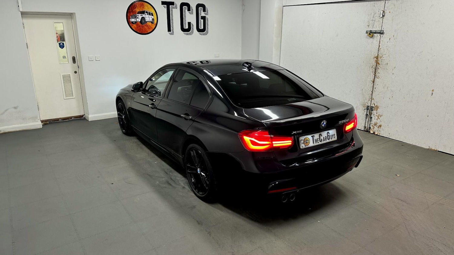 Used BMW 3 Series 2017 for sale - 77107944: Photo 28