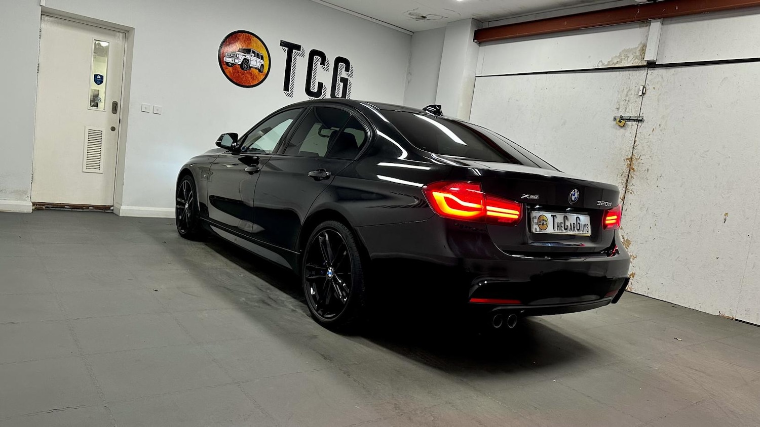Used BMW 3 Series 2017 for sale - 77107944: Photo 3