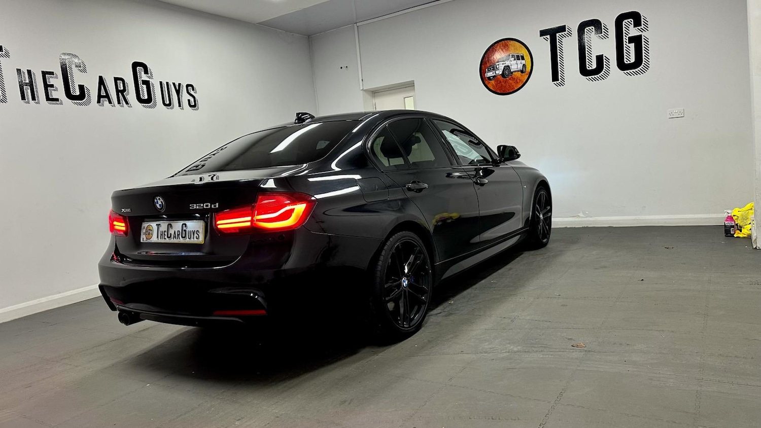 Used BMW 3 Series 2017 for sale - 77107944: Photo 31