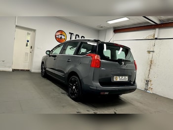 Used Peugeot 5008 2016 for sale - 78128930: Photo