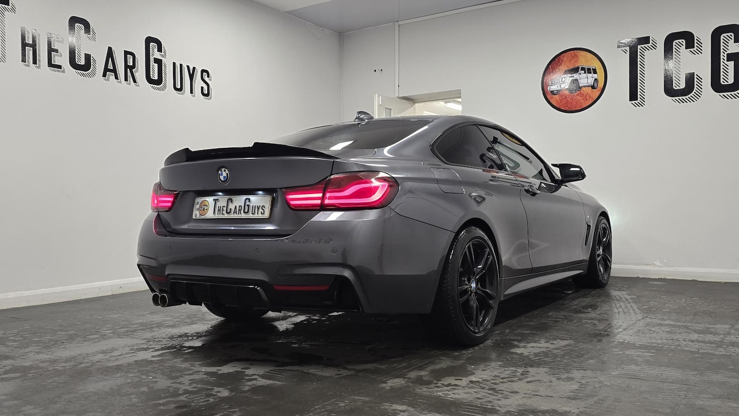 Used BMW 4 Series 2018 for sale - 77140993: Photo 3