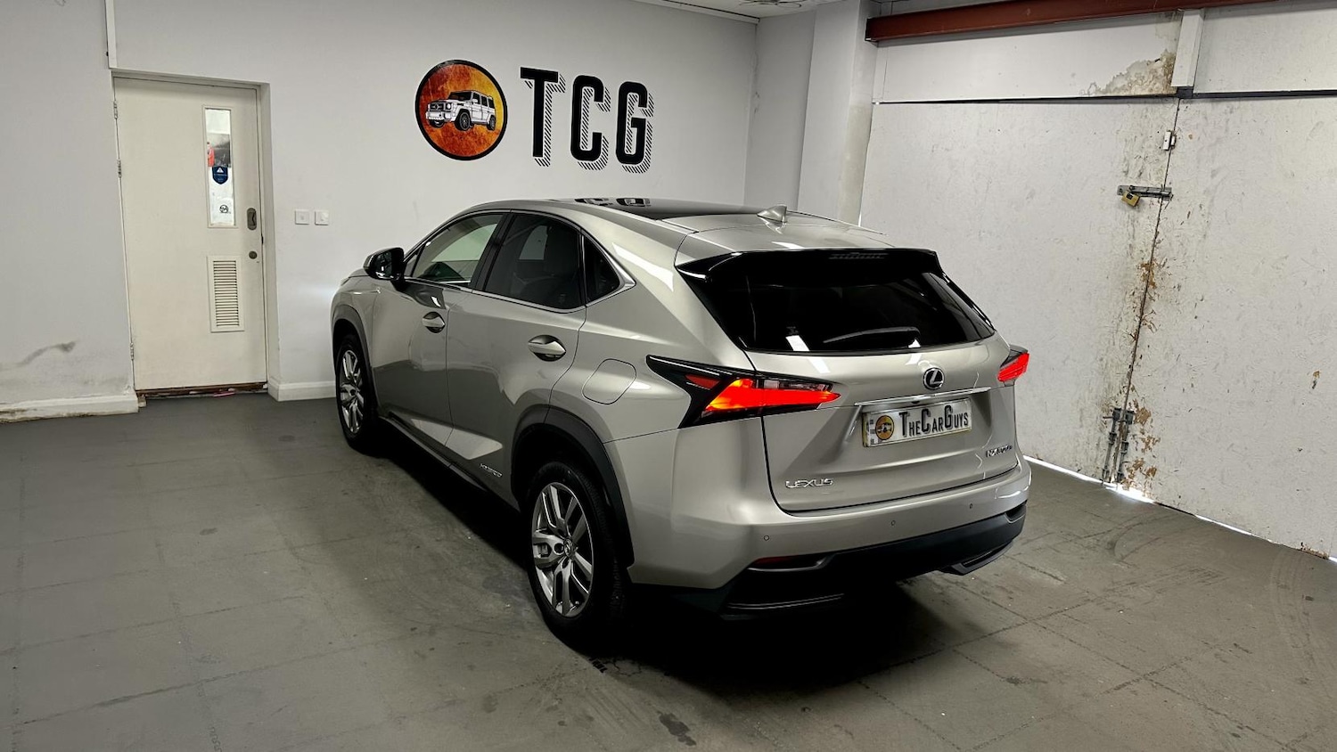 Used Lexus NX 2015 for sale - 77721795: Photo 28