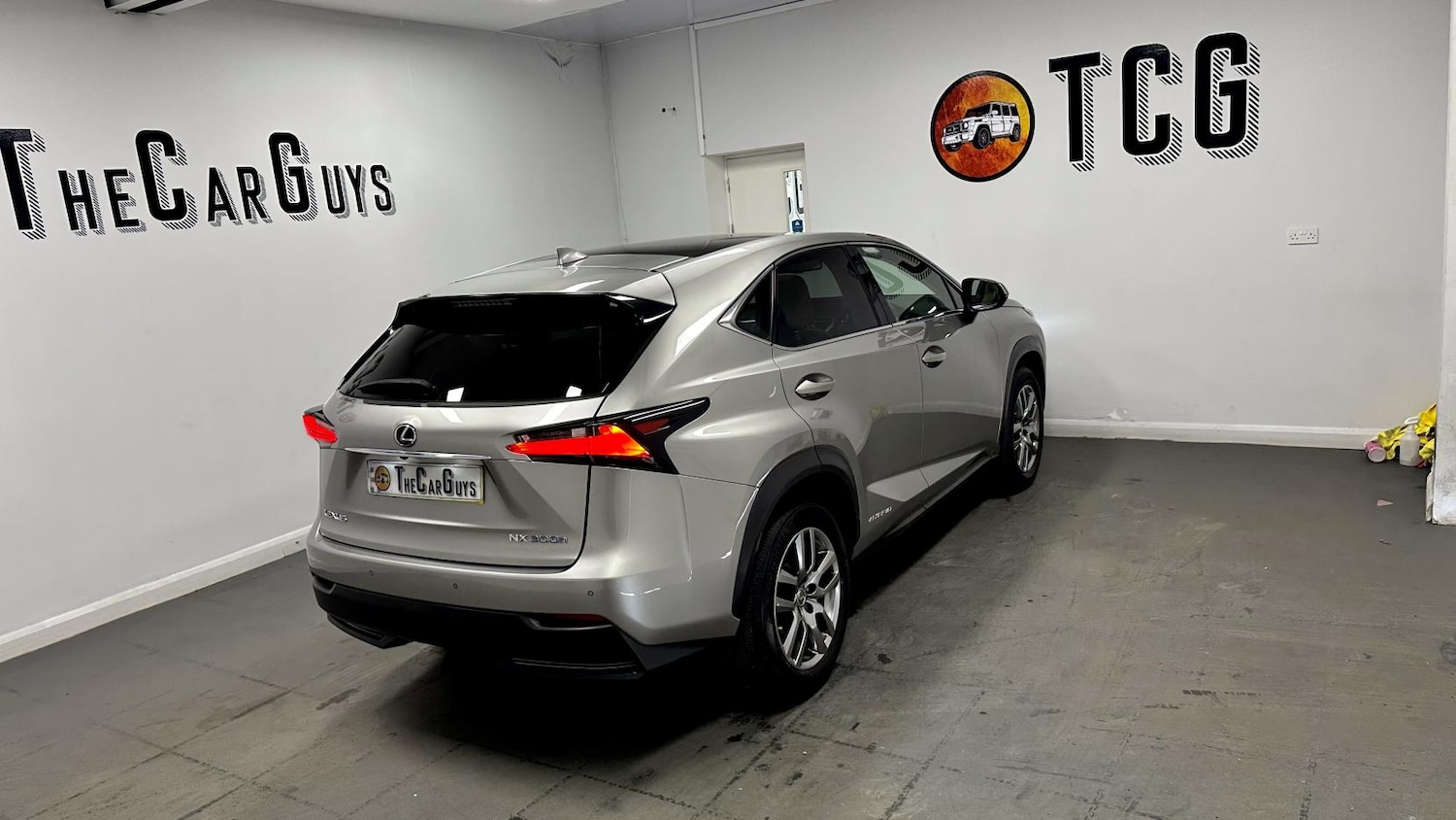 Used Lexus NX 2015 for sale - 77721795: Photo 30