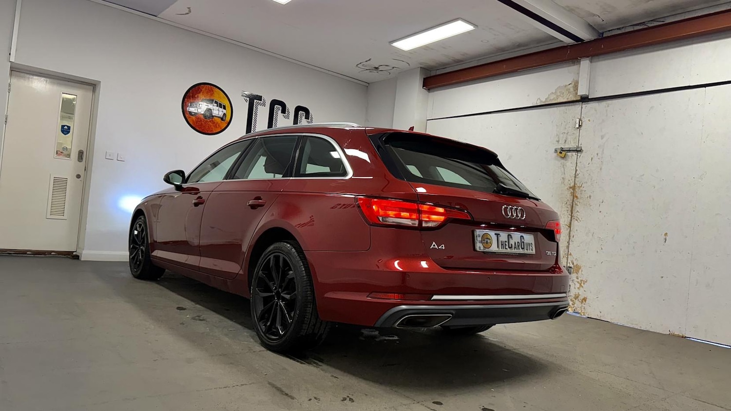 Used Audi A4 2019 for sale - 77782169: Photo 3