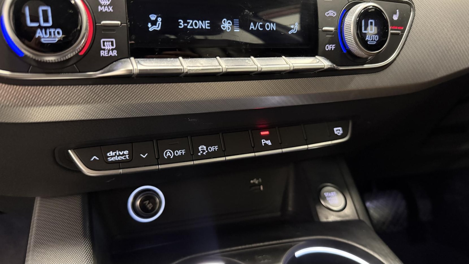 Used Audi A4 2019 for sale - 77782169: Photo 37