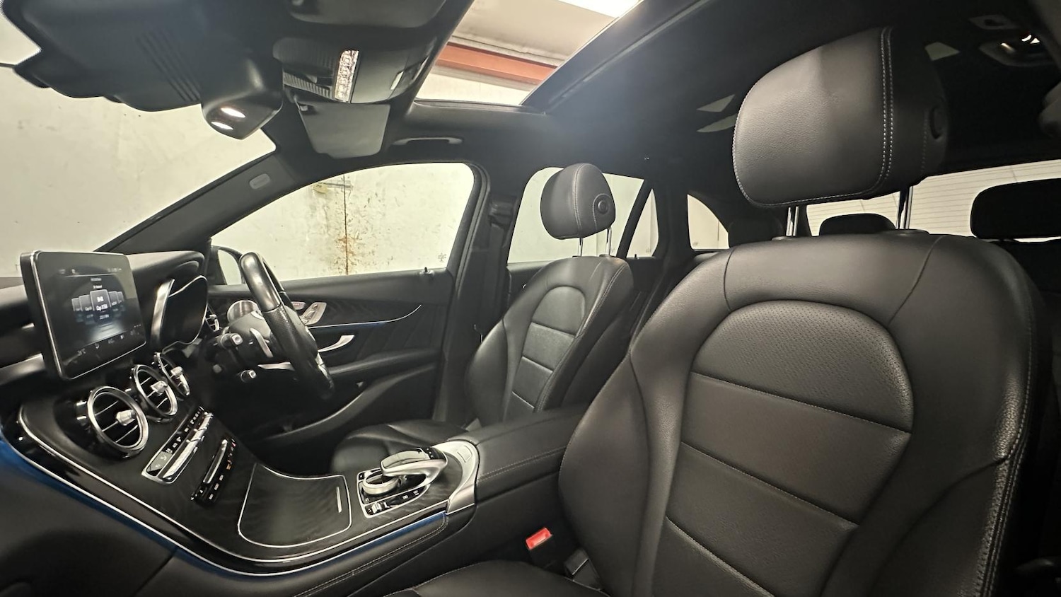 Used Mercedes-Benz GLC 2018 for sale - 77393599: Photo 18