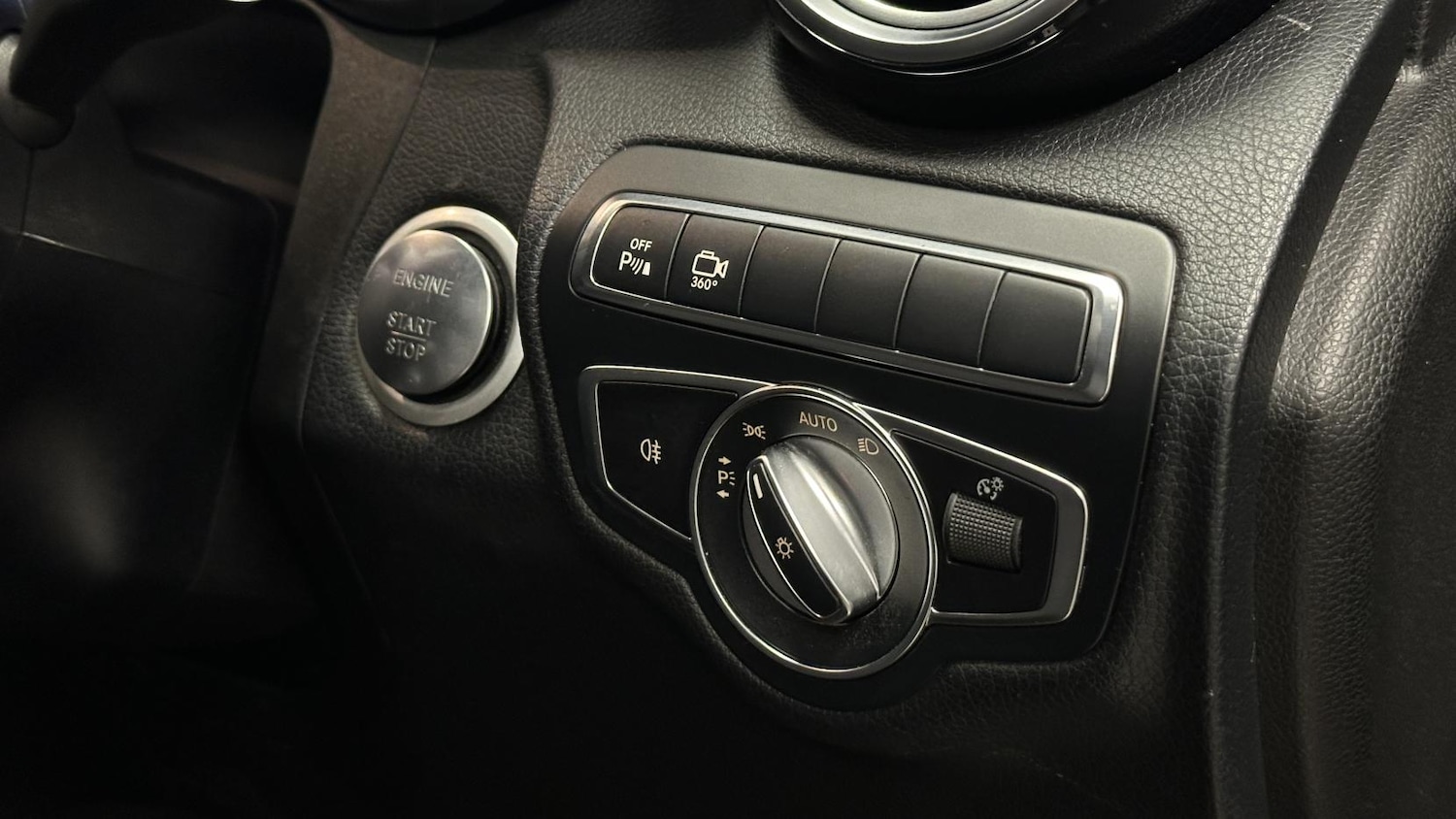 Used Mercedes-Benz GLC 2018 for sale - 77393599: Photo 22