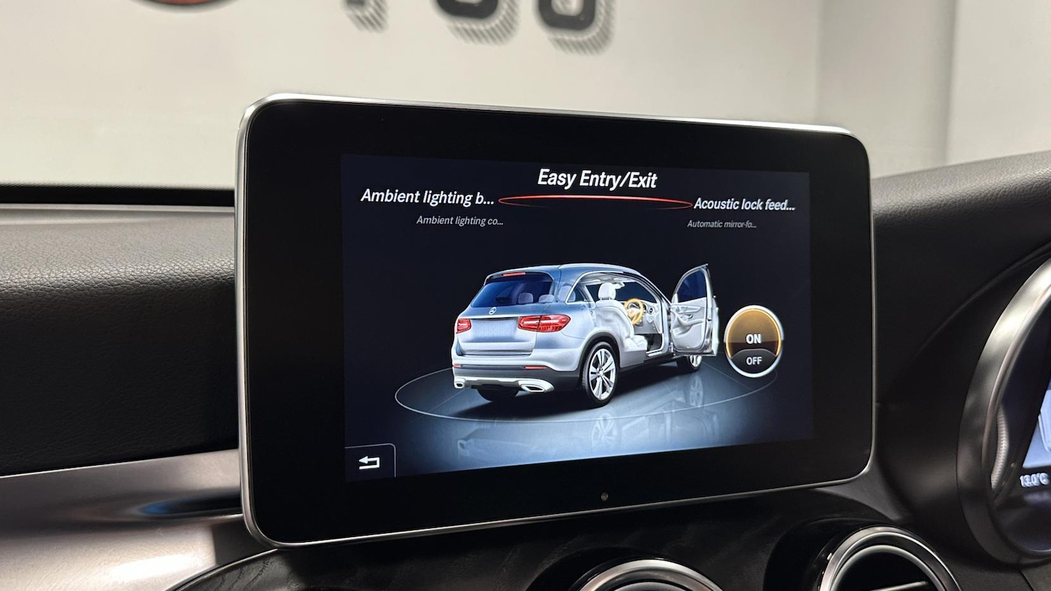 Used Mercedes-Benz GLC 2018 for sale - 77393599: Photo 30