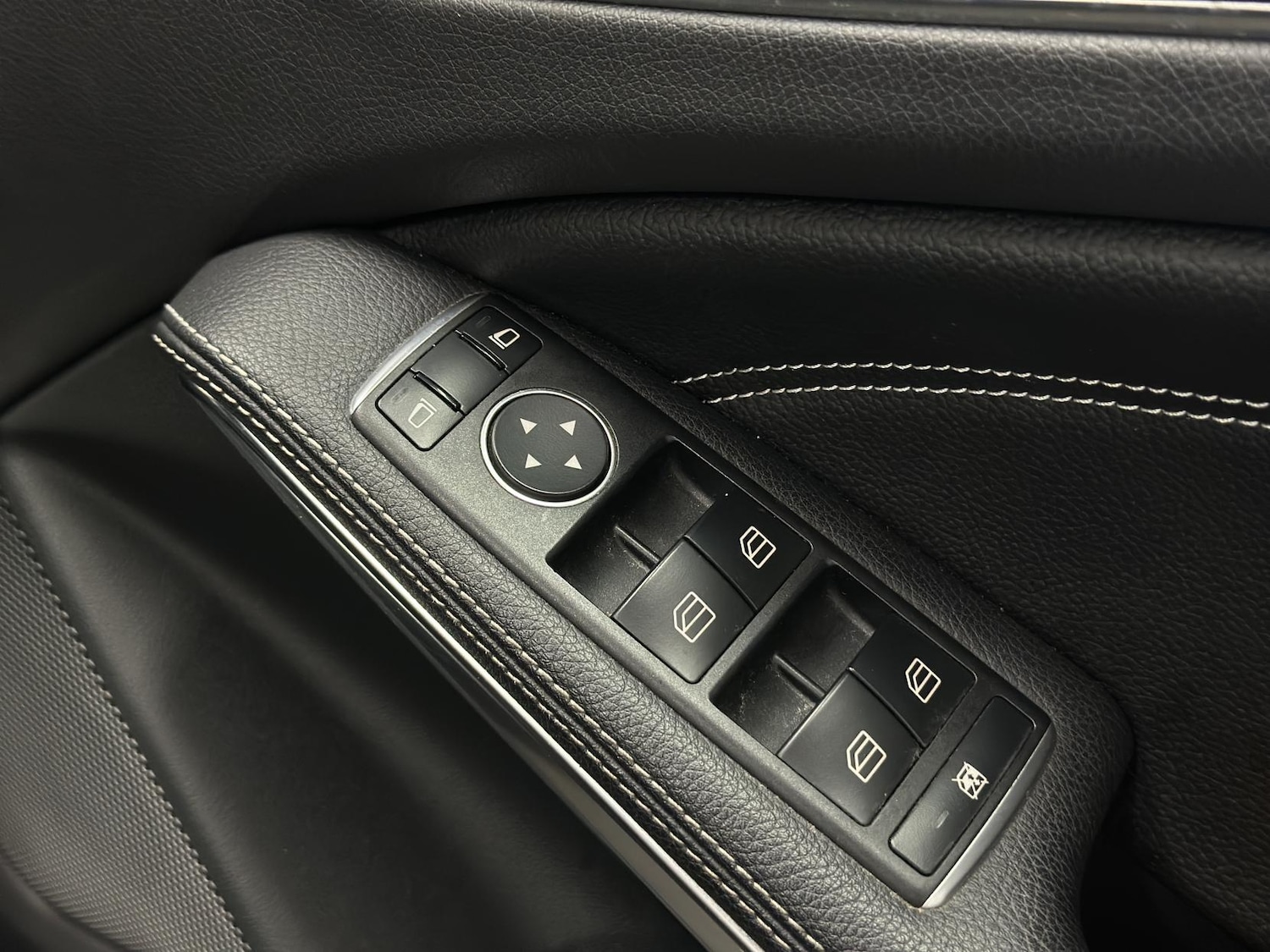 Used Mercedes-Benz A-Class 2018 for sale - 77848267: Photo 21