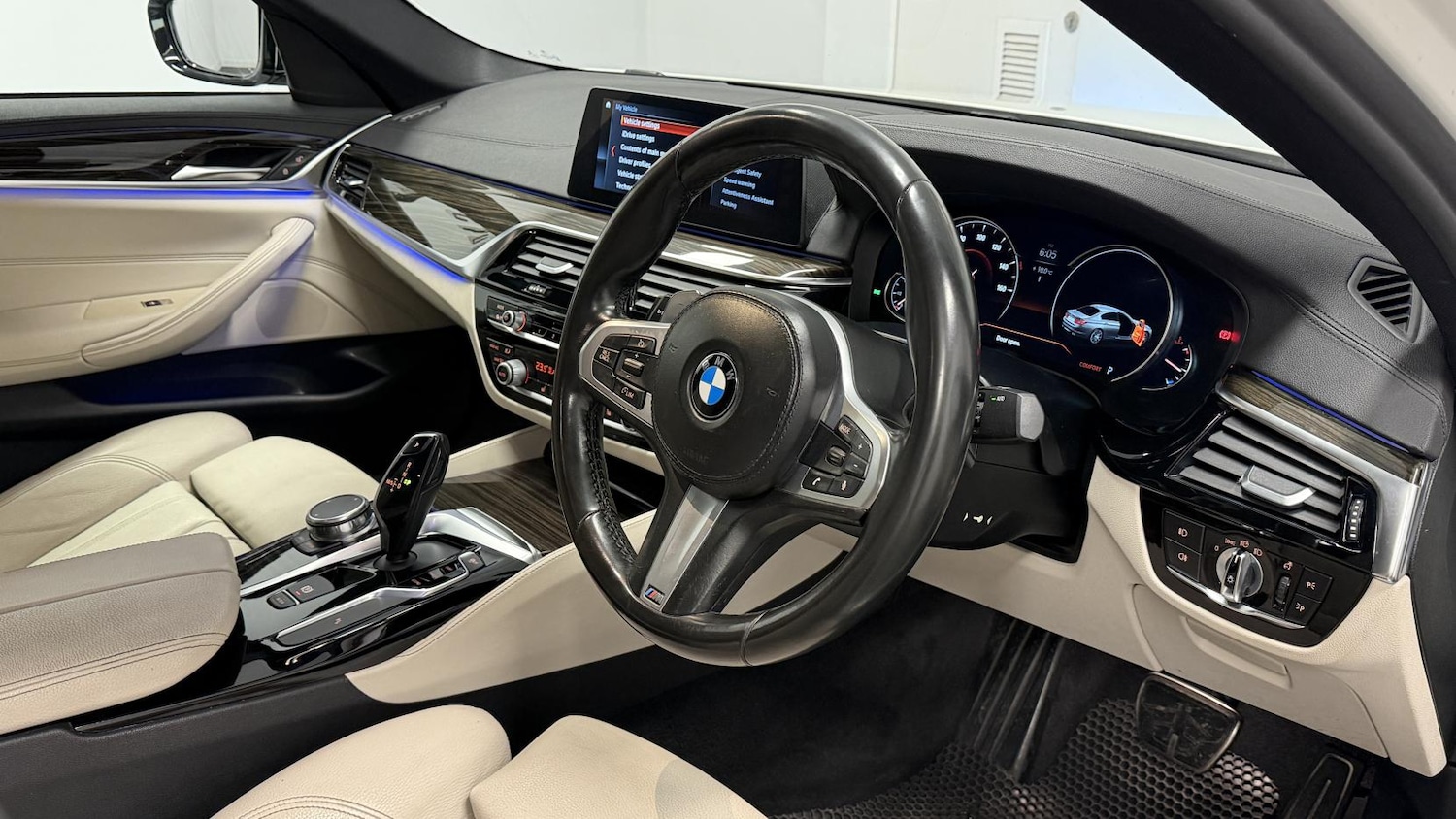 Used BMW 5 Series 2018 for sale - 77277678: Photo 12