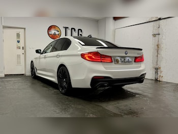 Used BMW 5 Series 2018 for sale - 77277678: Photo