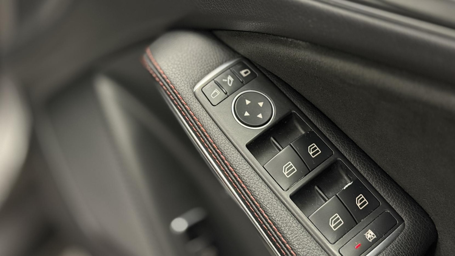 Used Mercedes-Benz GLA 2017 for sale - 77793090: Photo 18